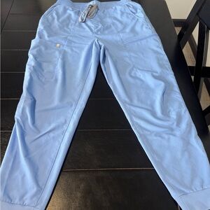 Fabletics Ceil Blue On Call scrub joggers size Medium Short